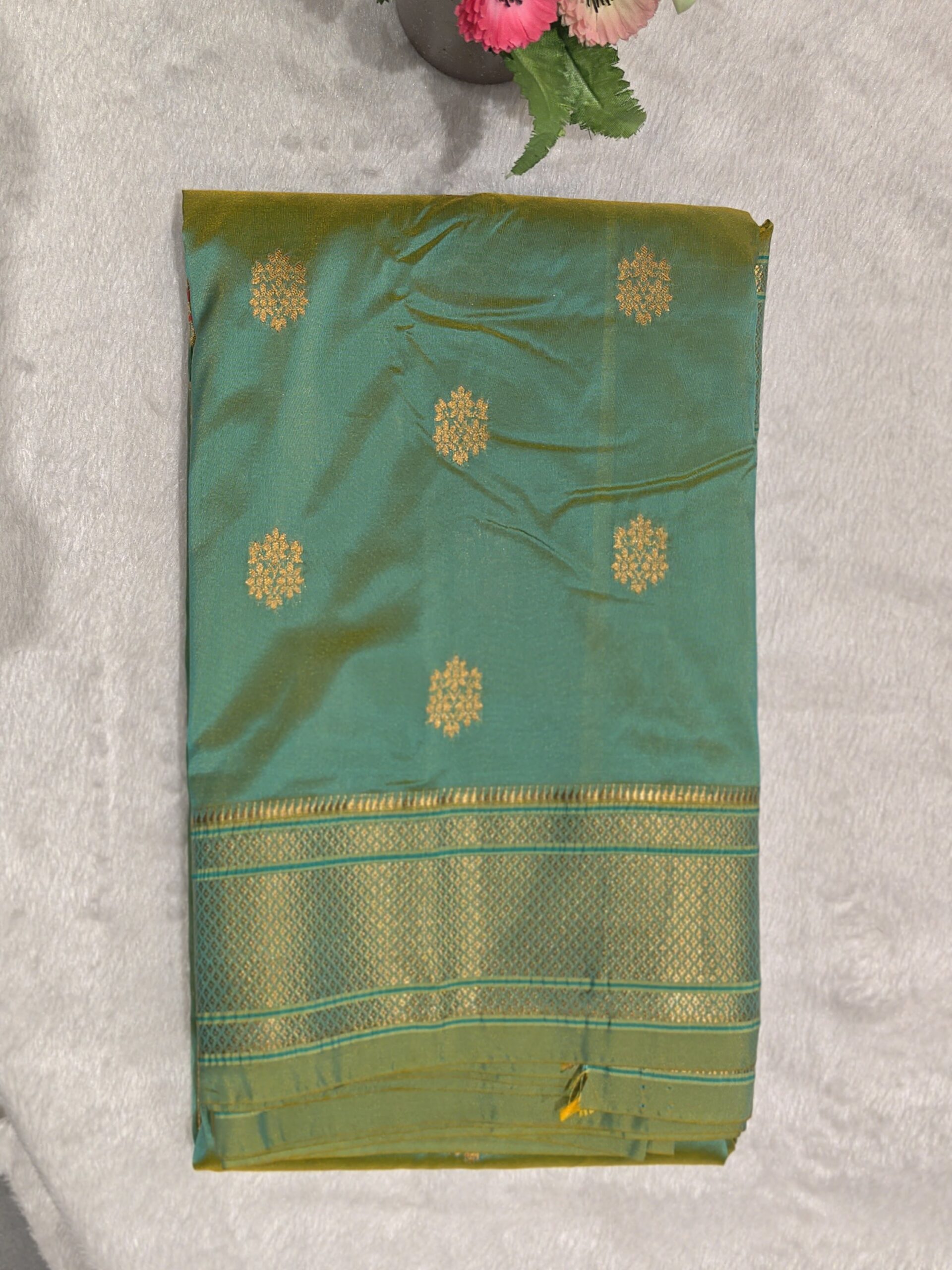 Paithani Saree – Traditional Maharashtrian Silk Saree - Image 4