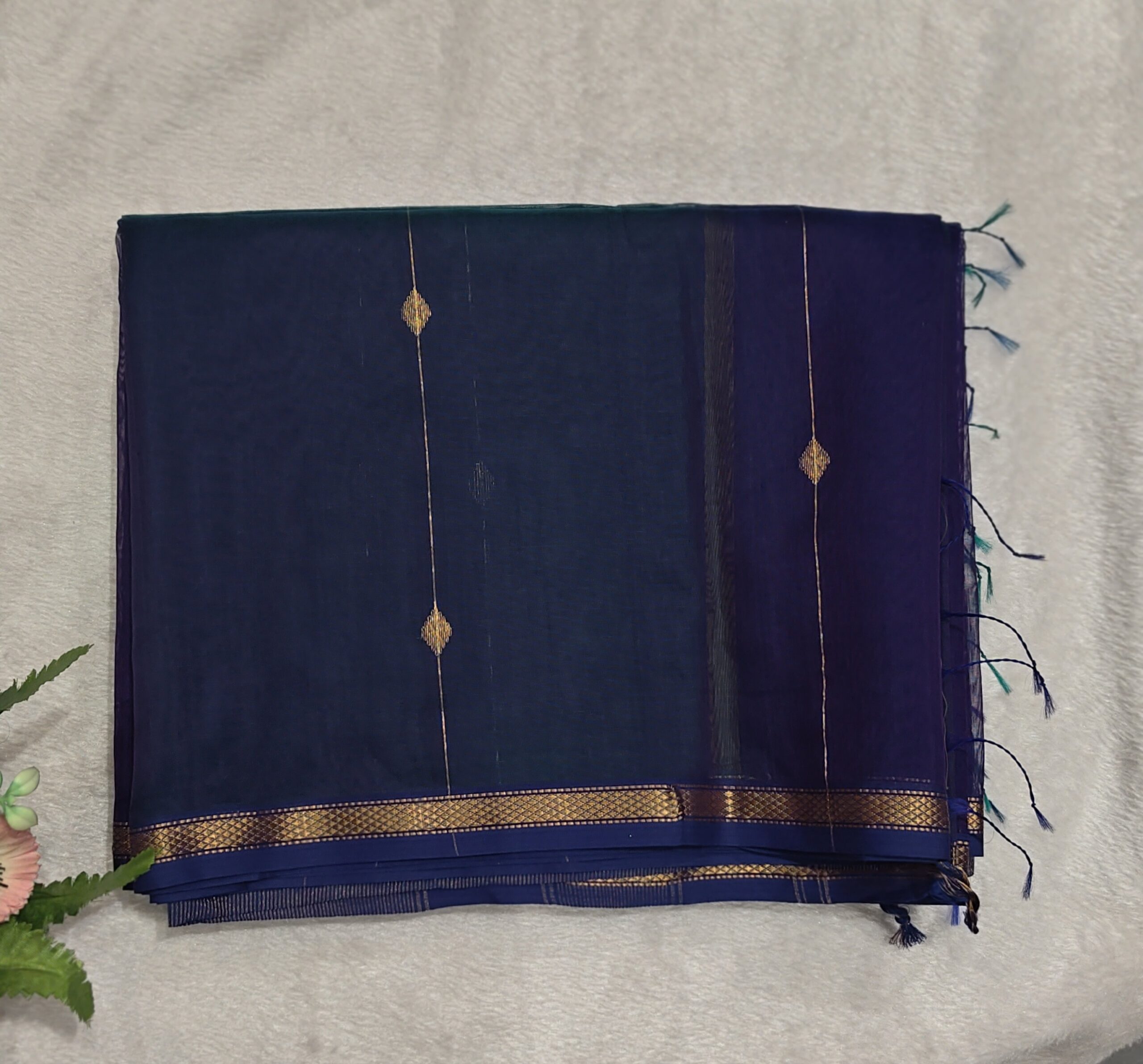 Pure Maheshwari Silk Saree - Image 4